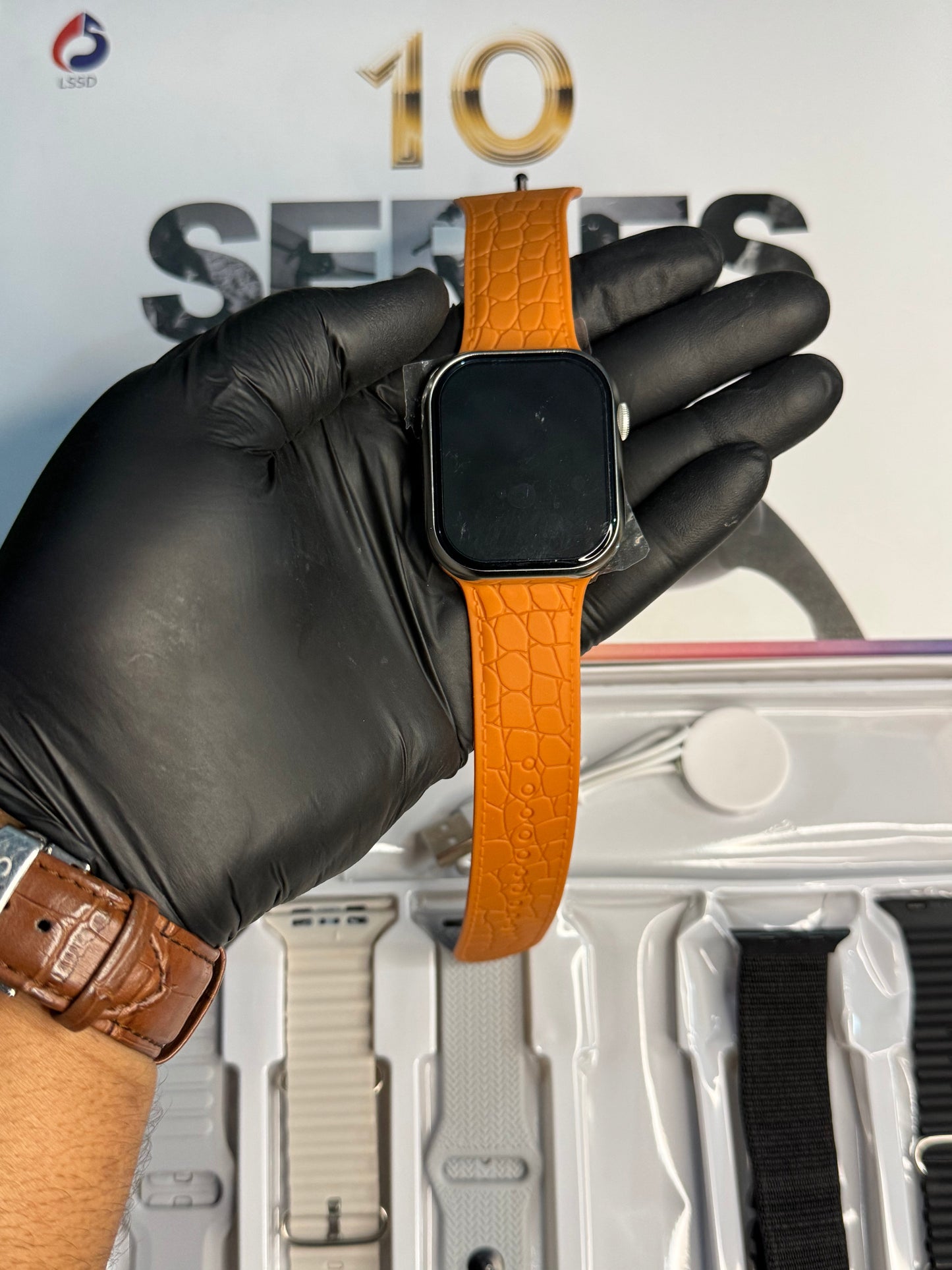 Series 10 7-in-1 Smartwatch | 2.1" HD Display | Bluetooth Calling | 7 Interchangeable Straps [ 50 % OFF! ]