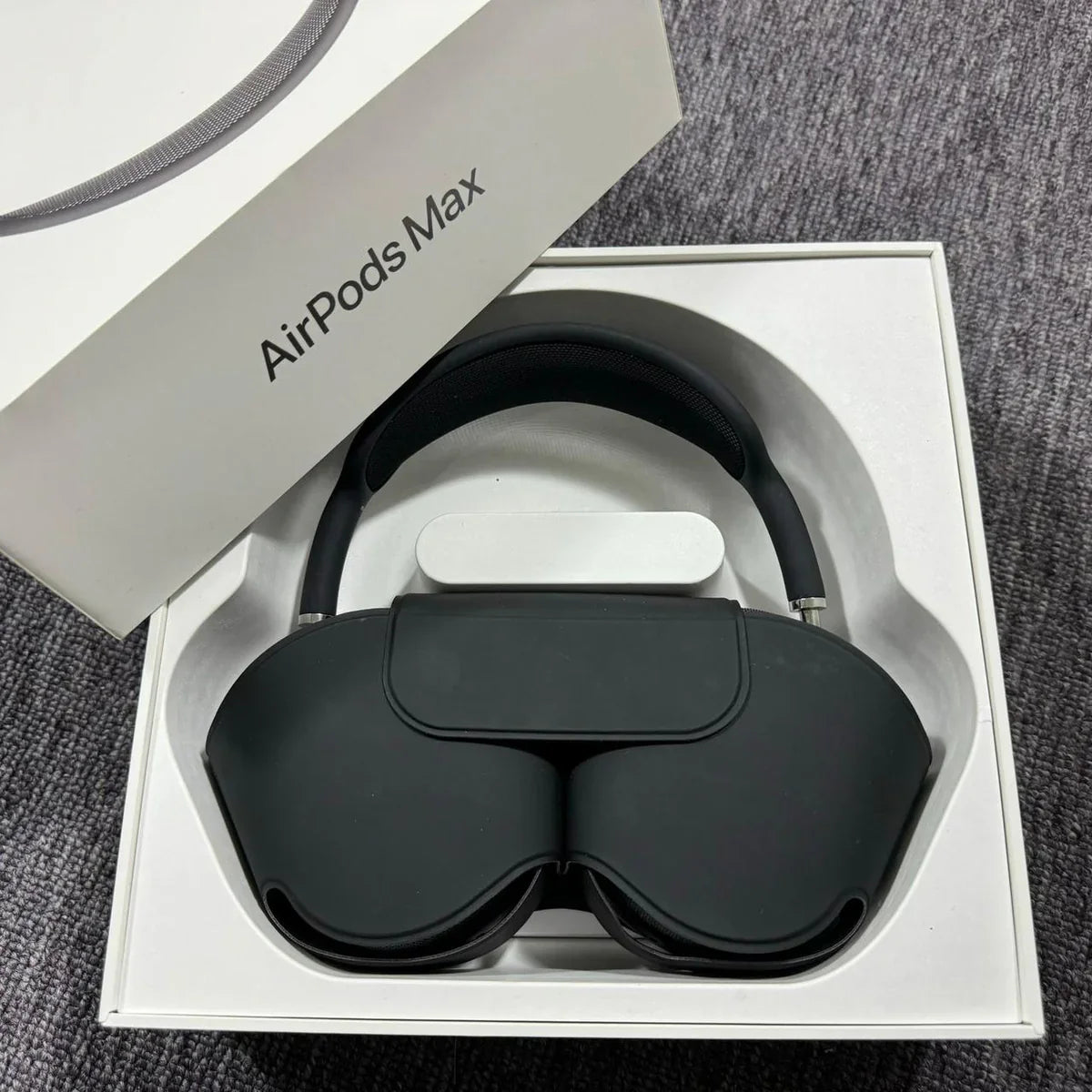 Apple Airpods Pro Max [Headphones]